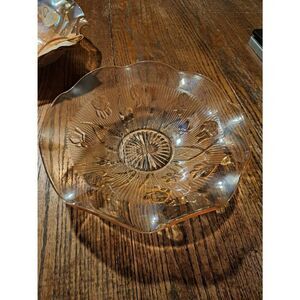 Vintage Jeanette Iris Herringbone Marigold Carnival Glass Ruffled Serving Bowl